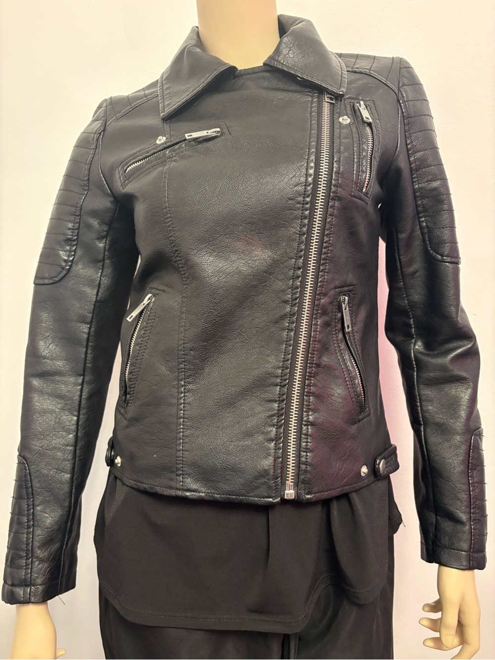 Ardene Black Faux Leather Moto Biker Jacket. Women’s Sz XS.